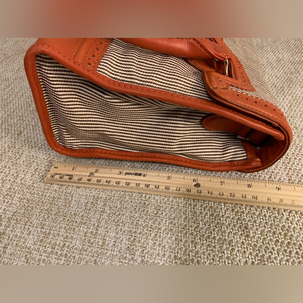Cole Haan oxford crossbody - Picture 8 of 8